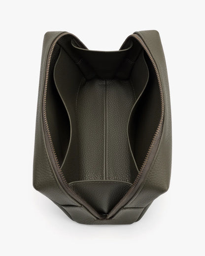 Pebbled Leather Water-Wipeable Interior Travel Toiletry Cosmetic Bag